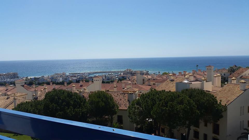 Duquesa Suite And Golf With A Spectacular Sea View Манилва Екстериор снимка