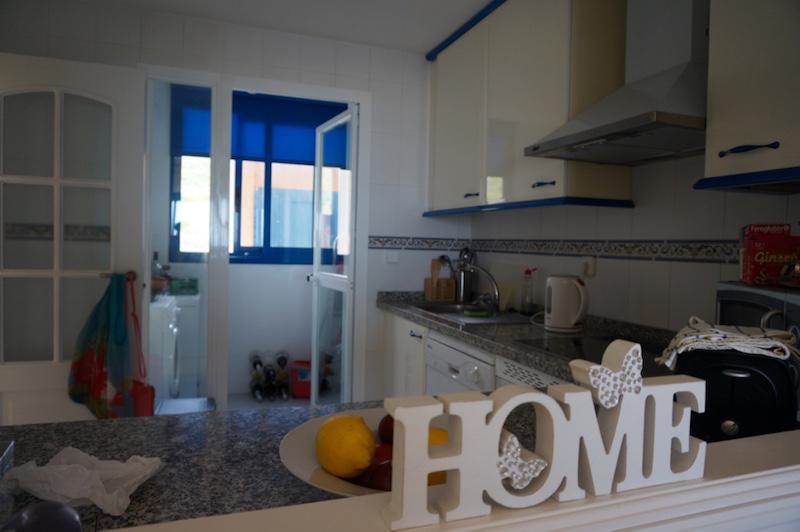 Duquesa Suite And Golf With A Spectacular Sea View Манилва Екстериор снимка
