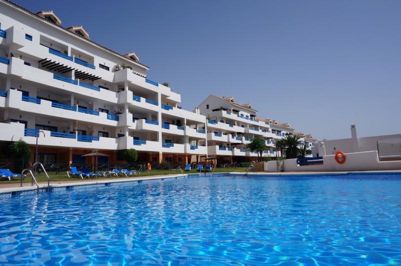 Duquesa Suite And Golf With A Spectacular Sea View Манилва Екстериор снимка